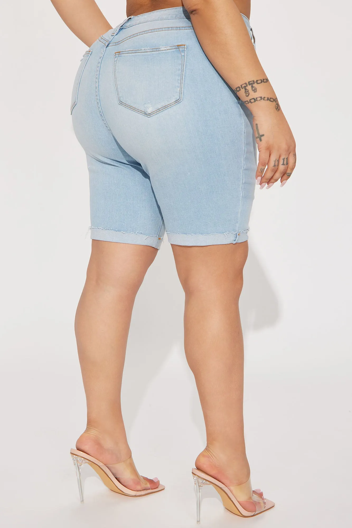 Almost There Stretch Denim Bermuda Shorts - Light Wash