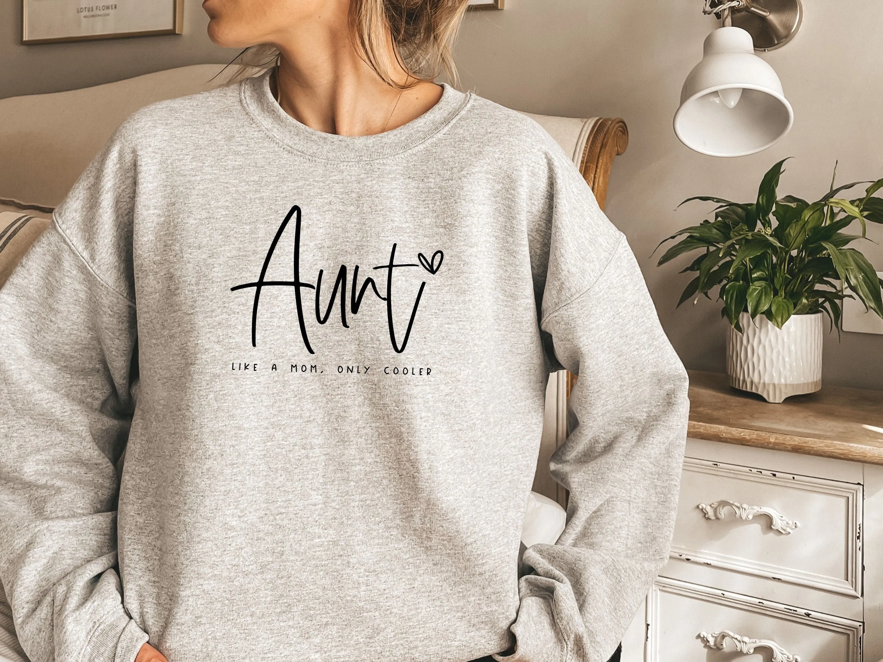 Aunt Sweatshirt