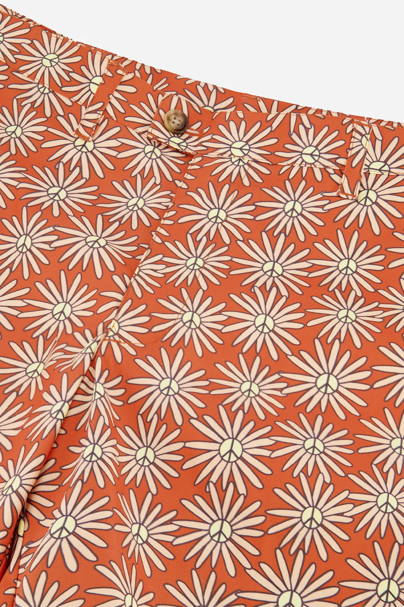 Heritage Short - Burnt Peace Flower