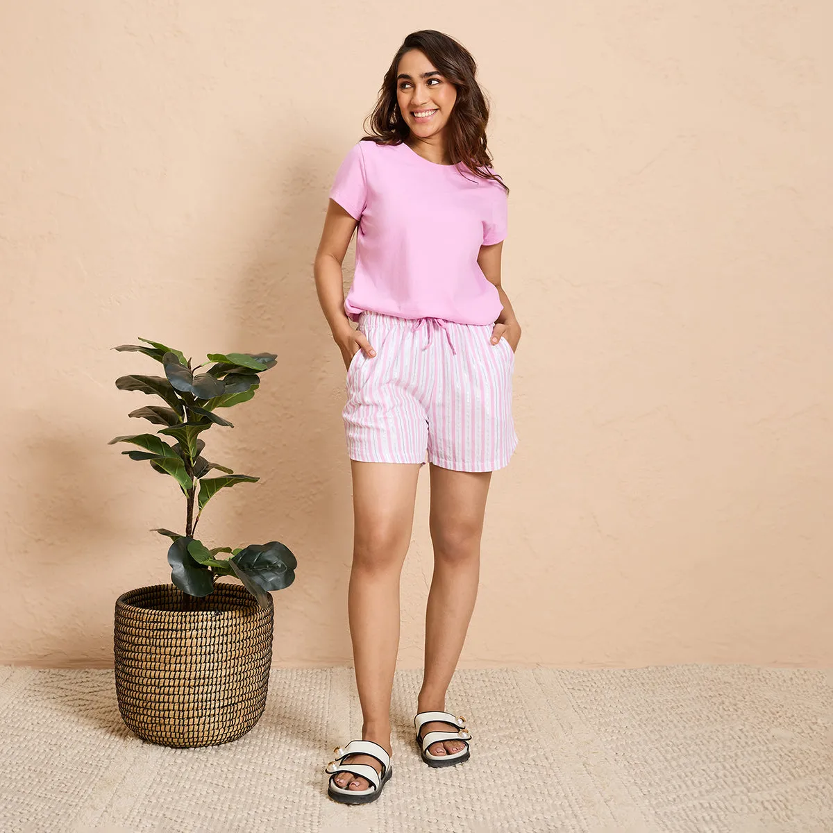 Nykd By Nykaa Essential Cotton Shorts Coord Set With Crew Neck Cotton Knit Tee Nys942 Pink