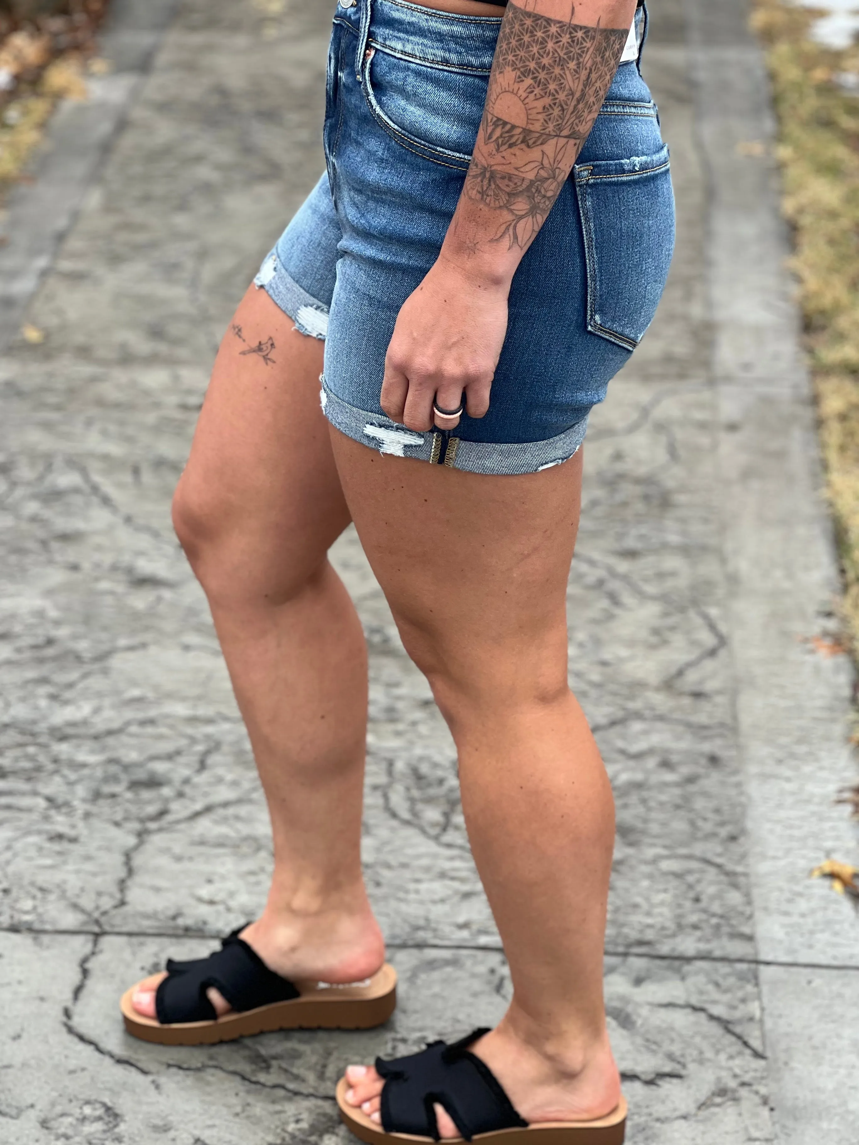On The Double Artemis Vintage Shorts