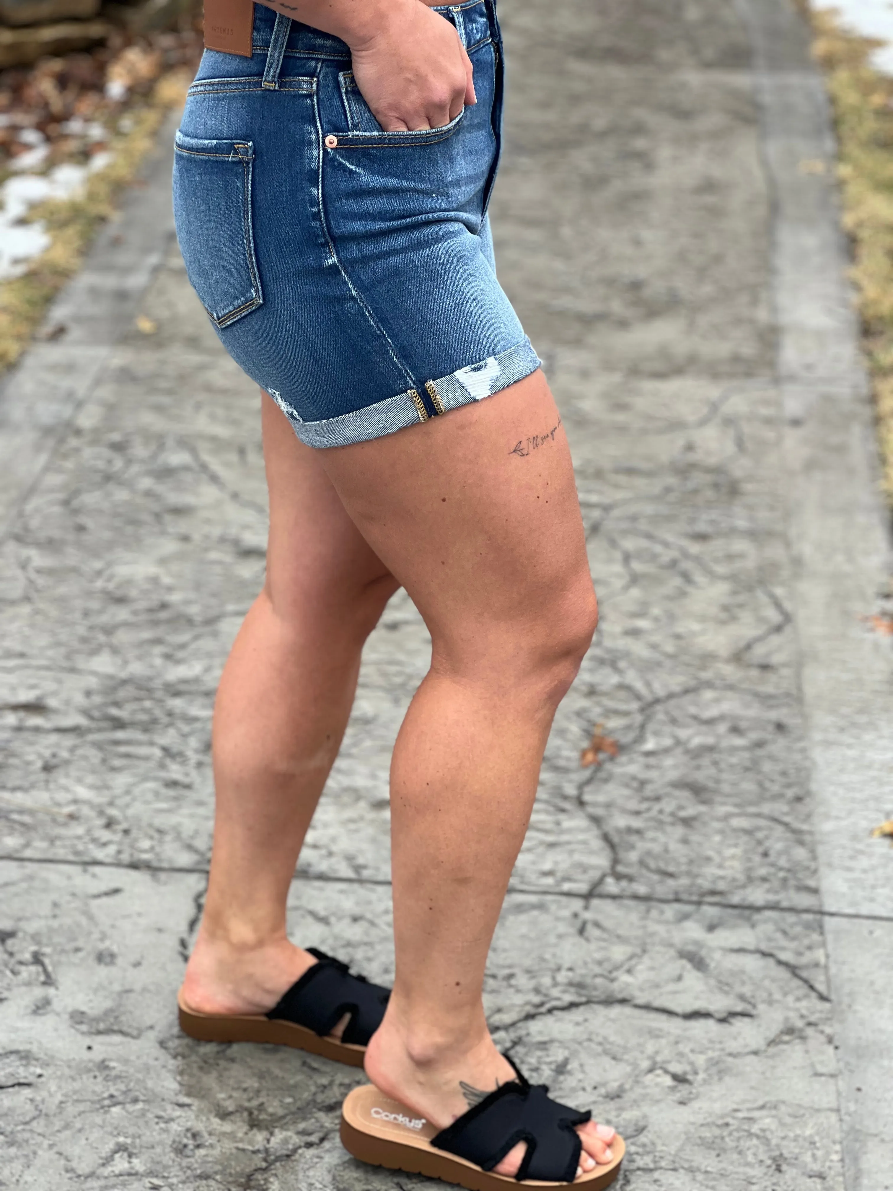 On The Double Artemis Vintage Shorts