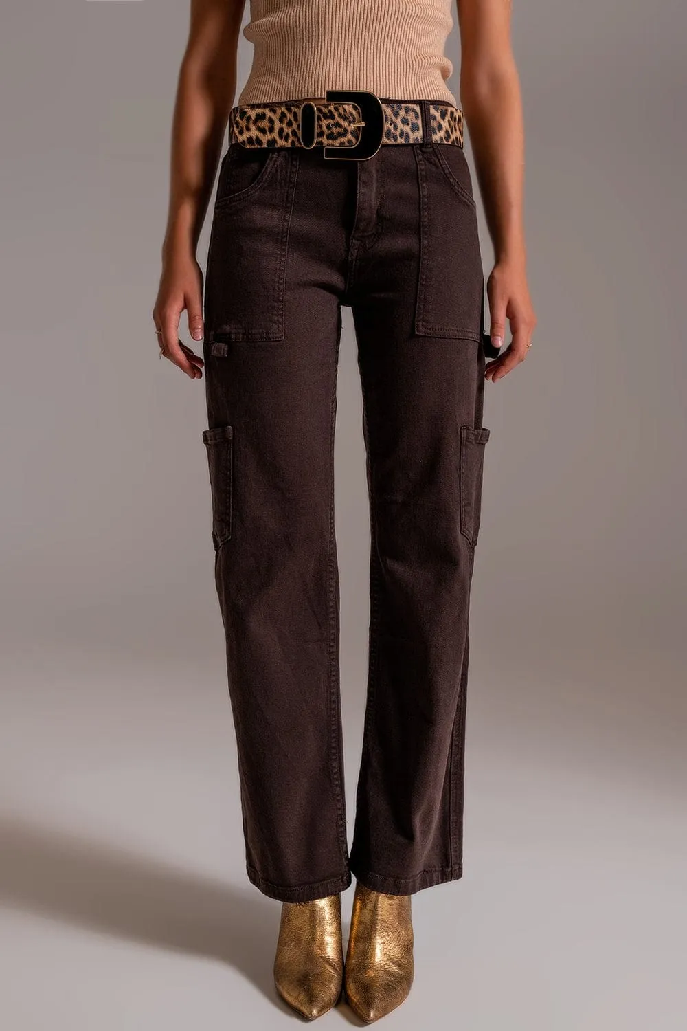 Straight Leg Cargo Pants In Brown