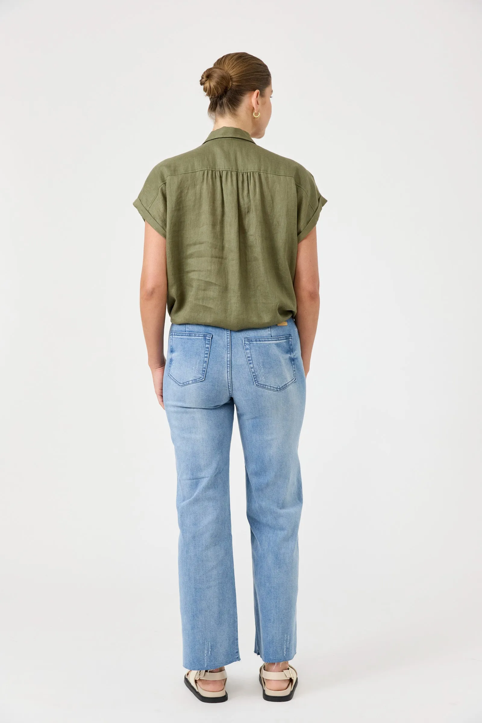 Studio Tie Shirt - Khaki
